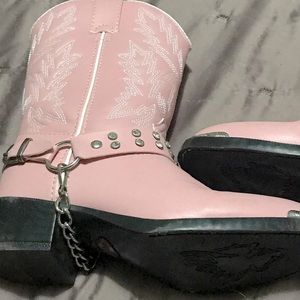 Real leather pink Durango cowgirl boots.